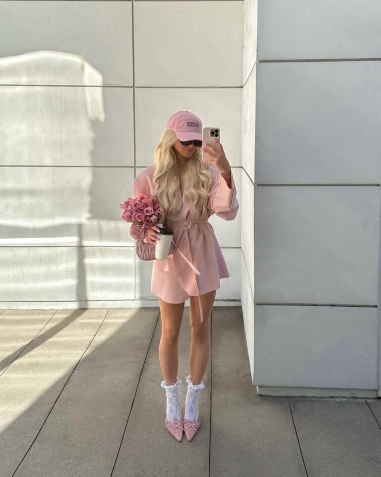 Clean Girl Color Scheme 27 Clean Girl Outfit Ideas That Feel Right the Second You Put Them On ...