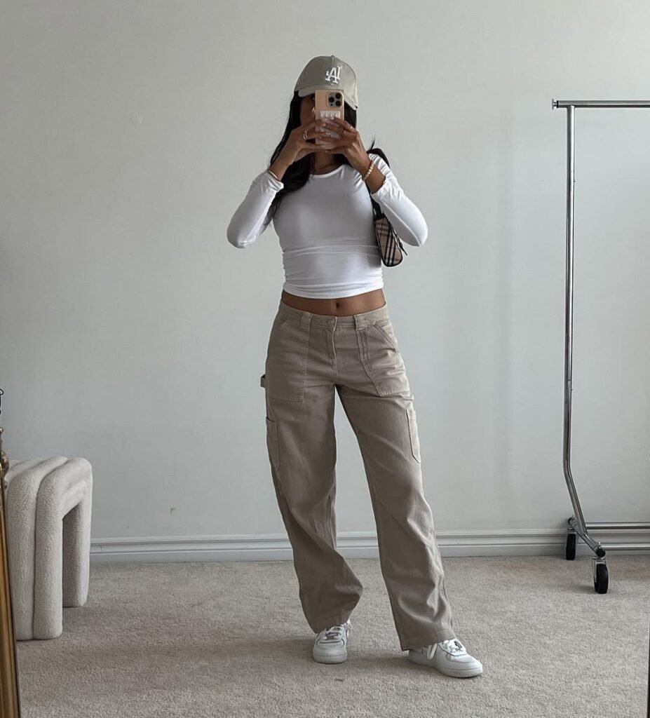 Clean Ropa 27 Clean Girl Outfit Ideas That Feel Right the Second You Put Them On ...